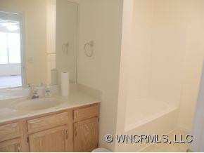 203 Waters Edge - Photo 11