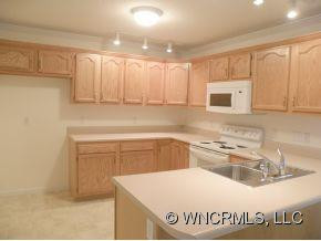 203 Waters Edge - Photo 3