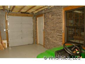 672 Rockcliffe Lane - Photo 14