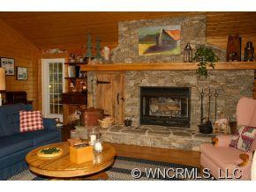 672 Rockcliffe Lane - Photo 4
