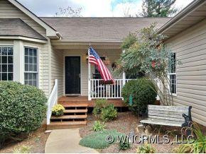 14 TIFFANY LANE - Photo 14
