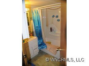 2 Elk Mont Pl - Photo 8