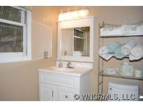 225 Tampa Circle - Photo 11