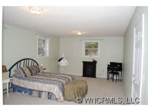 225 Tampa Circle - Photo 19