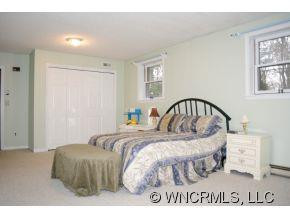 225 Tampa Circle - Photo 20