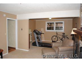 225 Tampa Circle - Photo 22