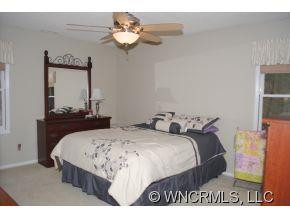 225 Tampa Circle - Photo 9