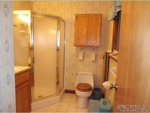 9295 White Oak Road - Photo 18