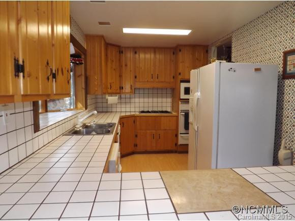 9295 White Oak Road - Photo 5