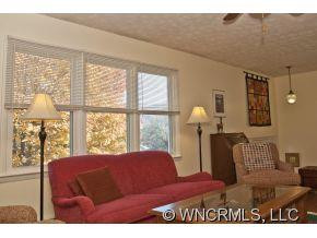 27 Campbell Circle - Photo 8