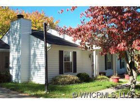 112 Tipperary Dr - Photo 2