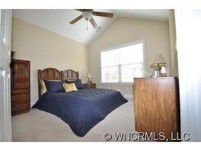 246 Summerfield Place - Photo 13