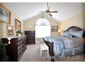 246 Summerfield Place - Photo 10