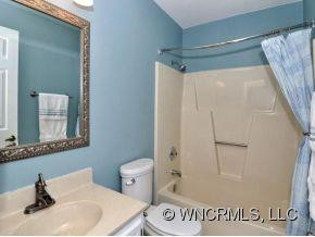 404 DEERHAVEN LANE - Photo 14