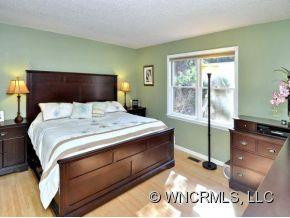 404 DEERHAVEN LANE - Photo 10