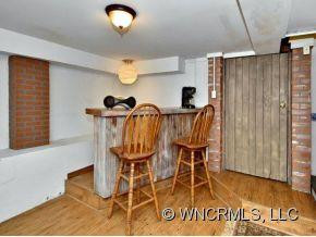 1619 Kensington Road - Photo 13