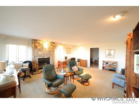 197 Treetops Lane - Photo 17
