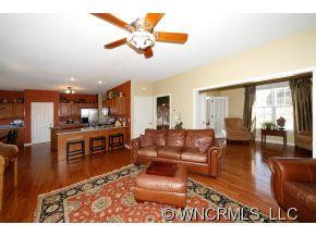324 Walnut Crest Road - Photo 10