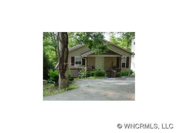 247 Westover Aly