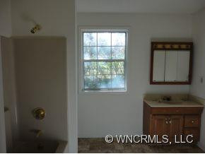 422 East Blue Ridge Road - Photo 4