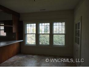 422 East Blue Ridge Road - Photo 6
