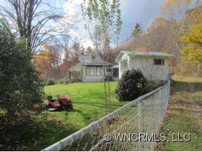 827 Green Creek Rd - Photo 17