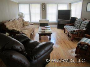 827 Green Creek Rd - Photo 8
