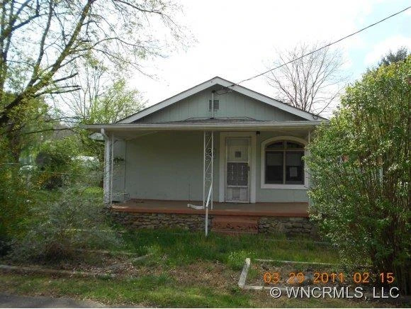 52 Clay Street