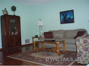 9 Pensacola Heights - Photo 2