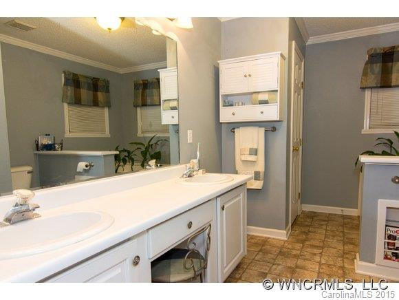 116 Hampton Drive - Photo 11