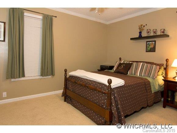 116 Hampton Drive - Photo 13