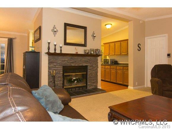 116 Hampton Drive - Photo 3