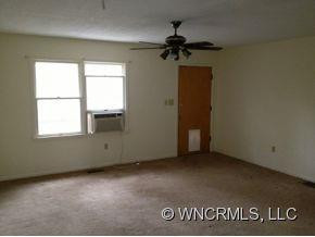 41 Wood Avenue - Photo 4