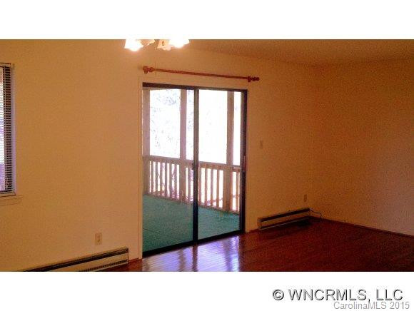 19 Village Court - Photo 13