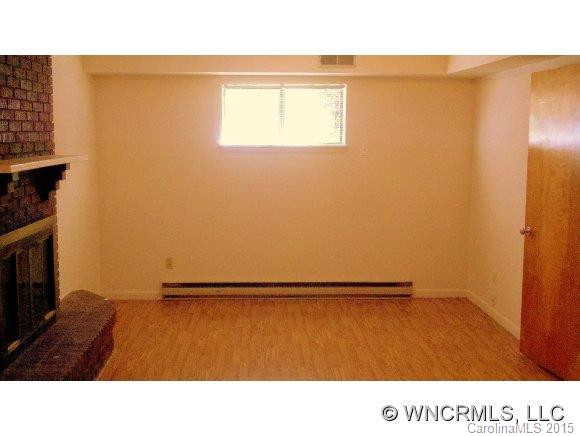 19 Village Court - Photo 14