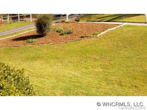 19 Village Court - Photo 5