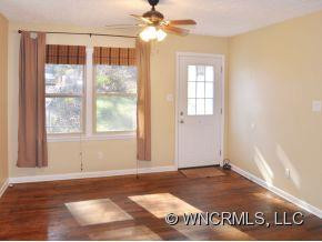 139 Shadowlawn Drive - Photo 2