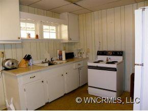 110 Silver City Road - Photo 4