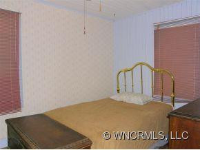 110 Silver City Road - Photo 7