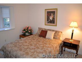 354 Walnut Drive - Photo 13