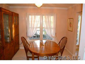 354 Walnut Drive - Photo 9