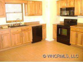 785 Bee Tree Road - Photo 3