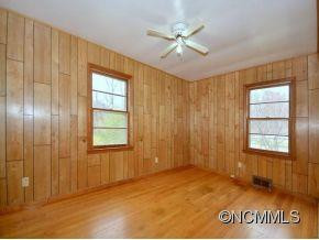 318 LOWER GRASSY BRANCH ROAD - Photo 8
