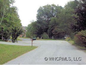 26 APPLE CREEK LANE - Photo 13