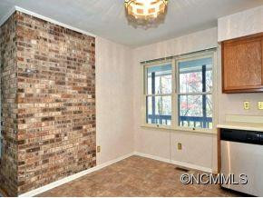26 APPLE CREEK LANE - Photo 4