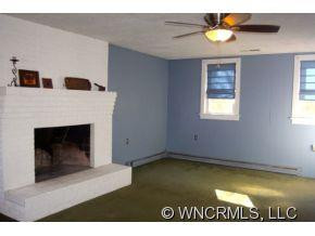 1011 Brooklyn Avenue - Photo 9