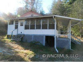 123 Lyman Lane - Photo 2