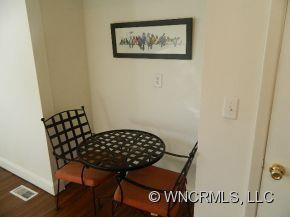 123 Lyman Lane - Photo 3