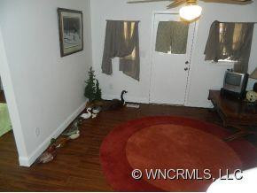 123 Lyman Lane - Photo 6