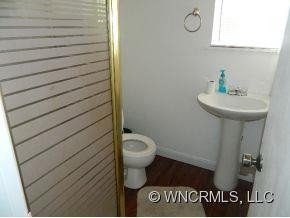 123 Lyman Lane - Photo 8